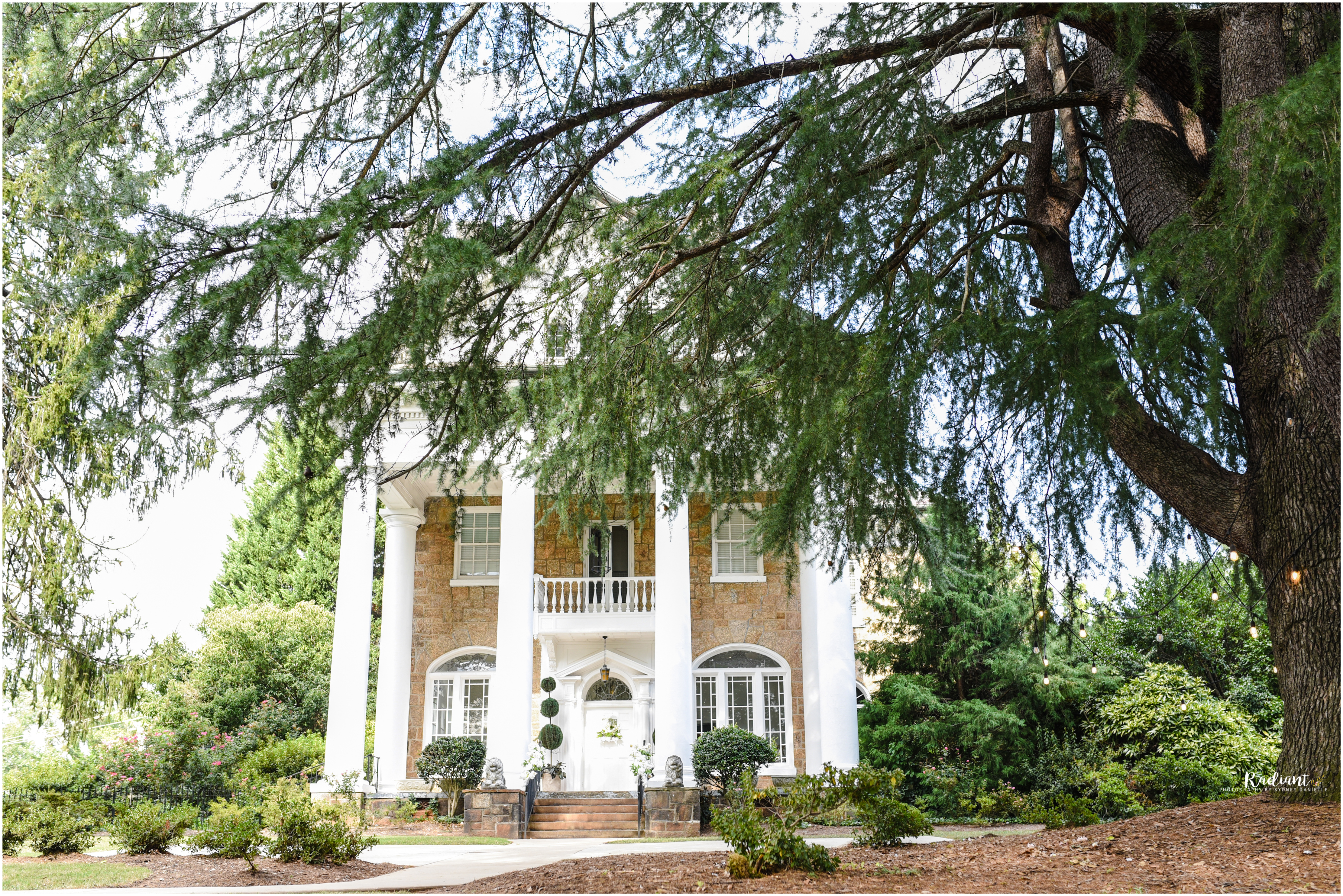 Gatsby Inspired Wedding at Gassaway Mansion in Greenville, SC » Radiant